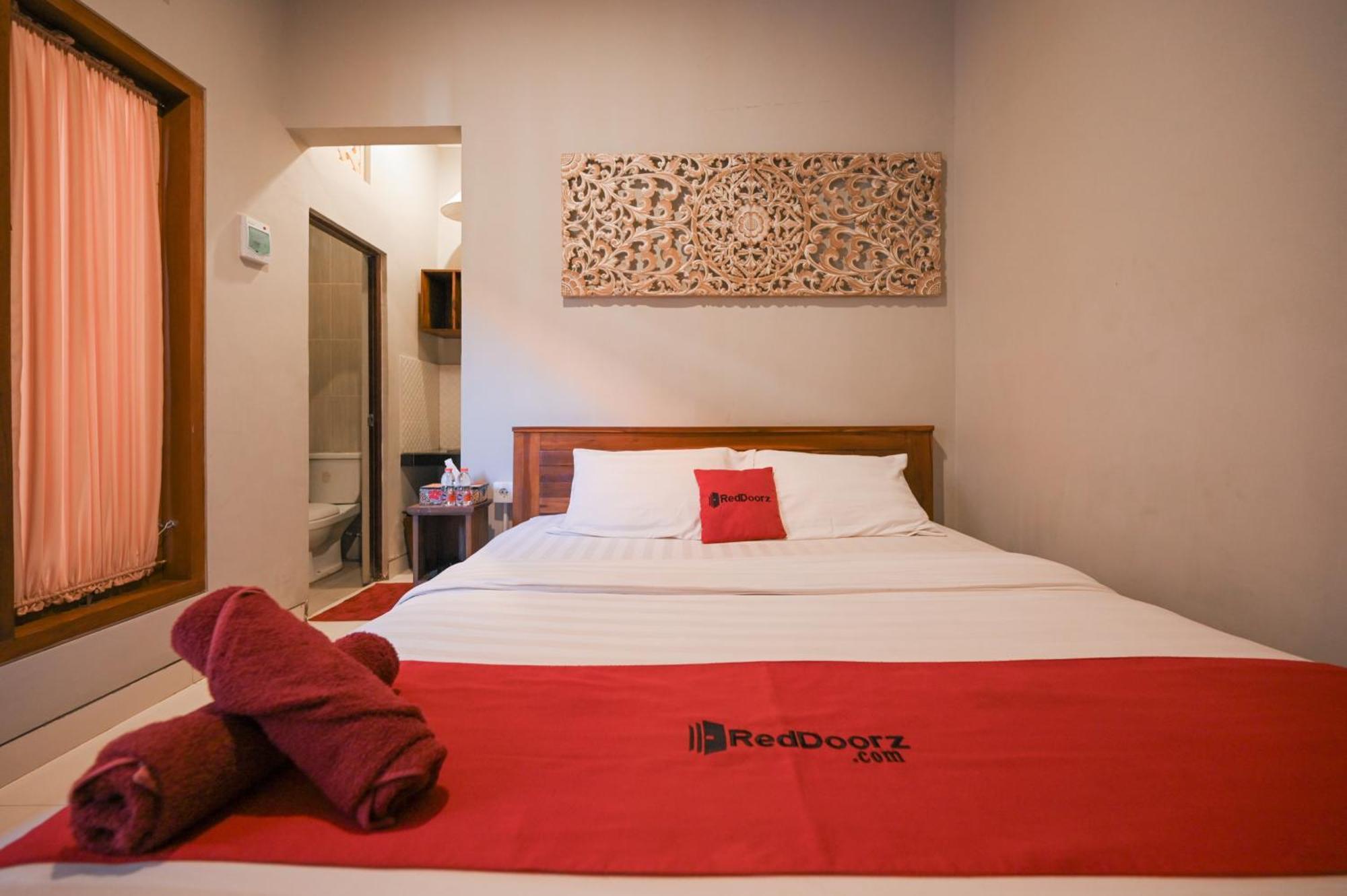 Reddoorz Near Mertasari Beach 2 Pesanggaran Dış mekan fotoğraf