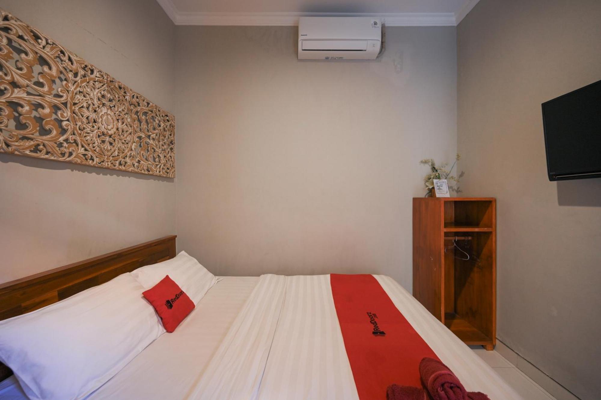 Reddoorz Near Mertasari Beach 2 Pesanggaran Dış mekan fotoğraf