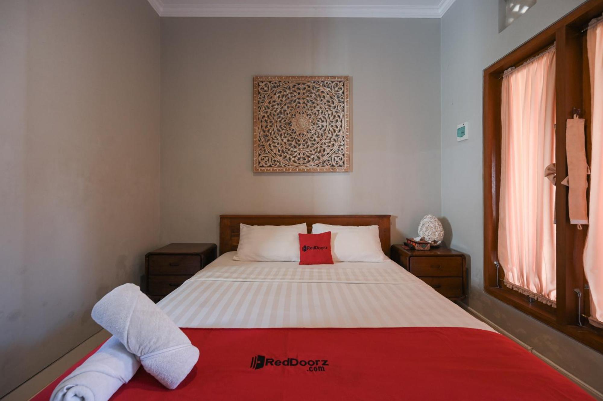 Reddoorz Near Mertasari Beach 2 Pesanggaran Dış mekan fotoğraf